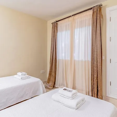 Guestready - Santa Maria Village ماربيا