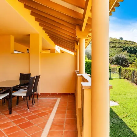 Guestready - Santa Maria Village * ماربيا