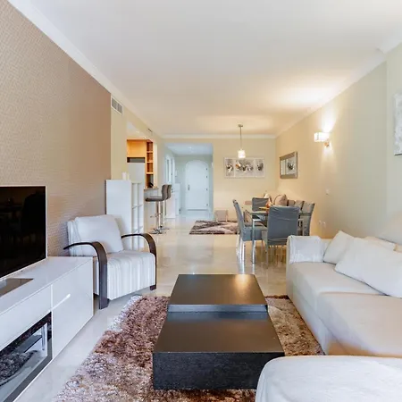 Guestready - Santa Maria Village * ماربيا