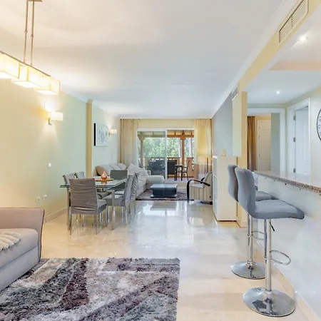 Guestready - Santa Maria Village * ماربيا